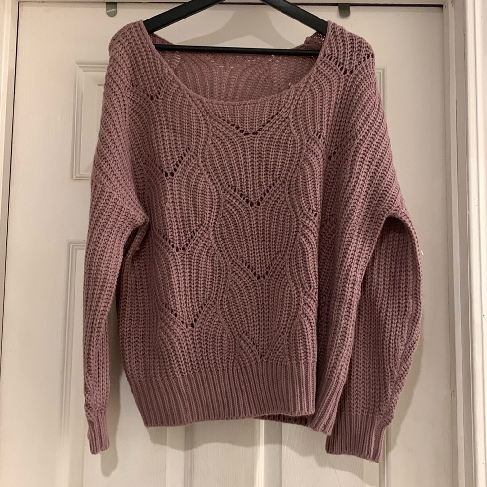 Mauve knitted sweater